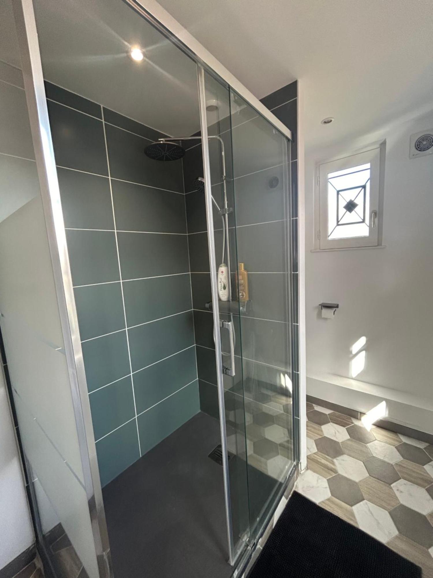 Ferienwohnung Le Rive Droite Proche Gare Parking Facile Montauban Exterior foto